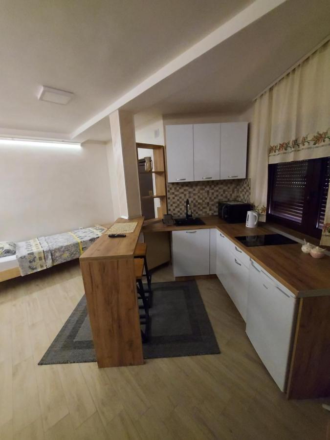 Stiv Apartmani Lukovo Exterior foto